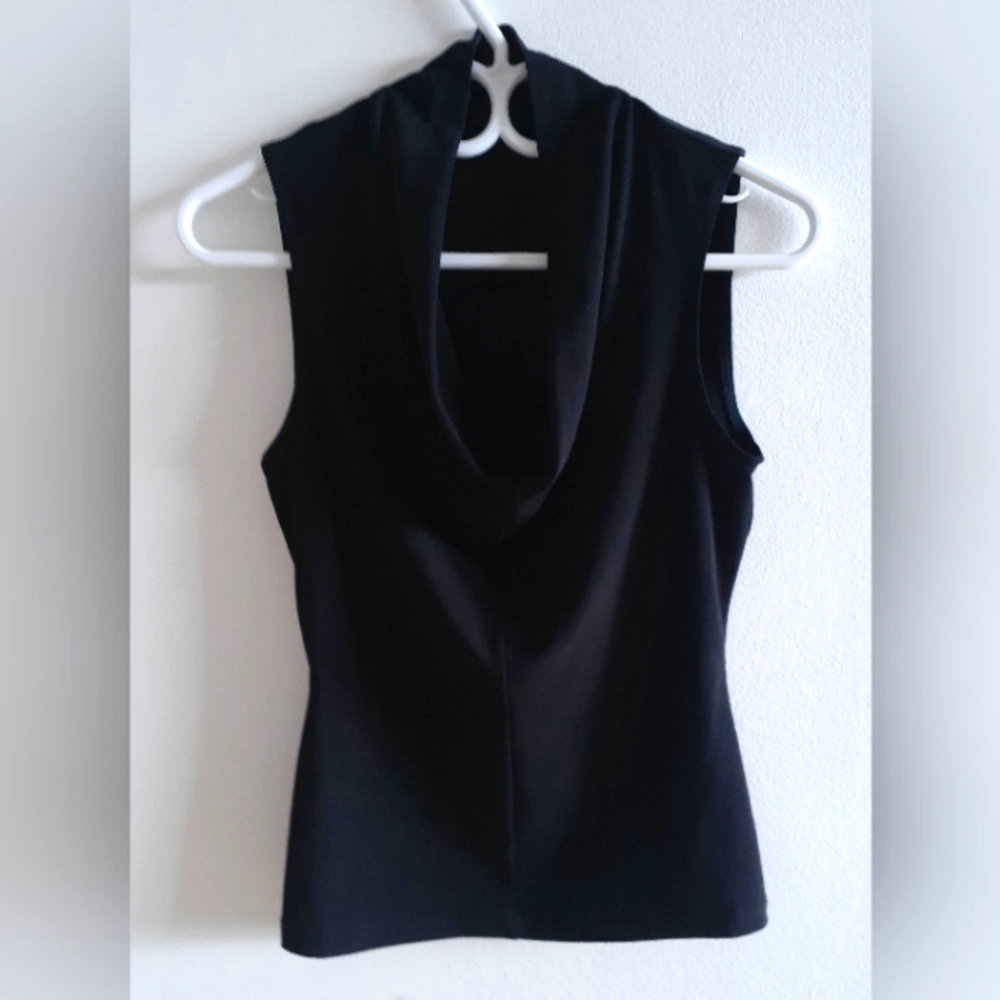 Stretchy cowl neck top, S